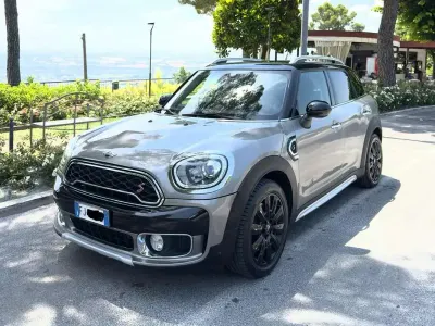 Usata Mini Countryman 190 CV (139 kW) 2017 Grigio SUV