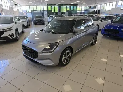 Nuova Suzuki Swift 81 CV (59 kW) 2026 Argento Utilitaria