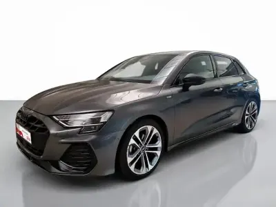 Usata Audi A3 S-Line 150 CV (110 kW) 2025 Grigio daytona perlato Berlina