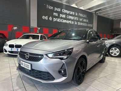 Usata Opel Corsa GS Line 101 CV (74 kW) 2023 Argento Utilitaria