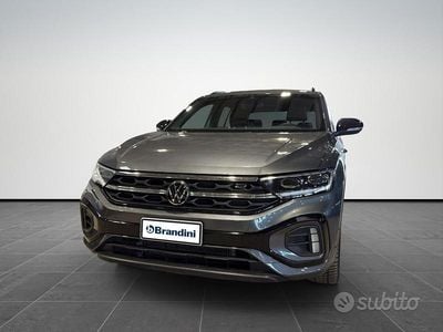 Usata VW T-Roc R-line 150 CV (110 kW) 2023 Grigio SUV
