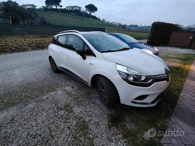 Usata Renault Clio GrandTour 90 CV (66 kW) 2018 Bianco Station wagon