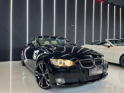 Usata BMW 320 Cabriolet Efficient Dynamics 177 CV (130 kW) 2009 Nero Cabrio