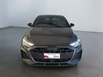 Usata Audi A3 S-Line 150 CV (110 kW) 2025 Grigio Utilitaria