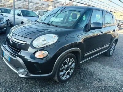 Gebraucht Fiat 500L Trekking 105 PS (77 kW) 2014 Grau Van / Kleinbus