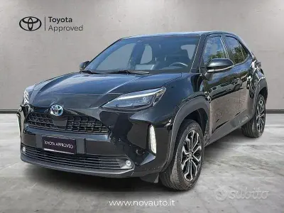 Usata Toyota Yaris Cross Trend 116 CV (85 kW) 2022 Nero SUV