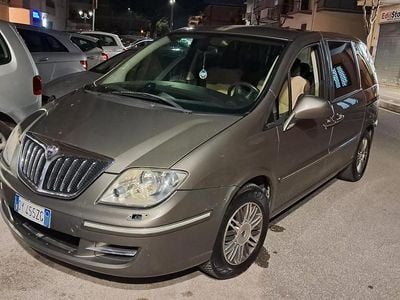 Usata Lancia Phedra 2009 Grigio Monovolume