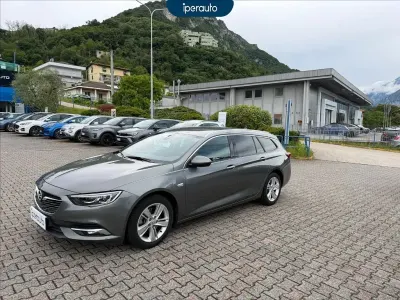 Usata Opel Insignia Innovation 136 CV (100 kW) 2018 Grigio Station wagon