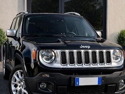 Usata Jeep Renegade Limited 140 CV (102 kW) 2015 Nero SUV