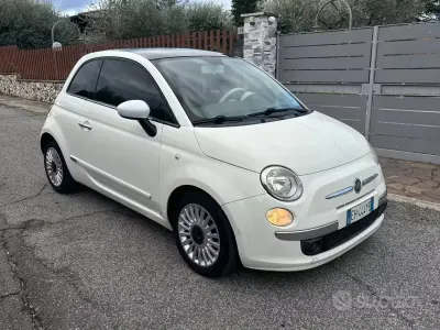 Usata Fiat 500 Lounge 85 CV (62 kW) 2011 Bianco