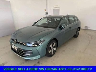 Nuova VW Passat Business 150 CV (110 kW) 2026 Mariposite green metalizzato Station wagon