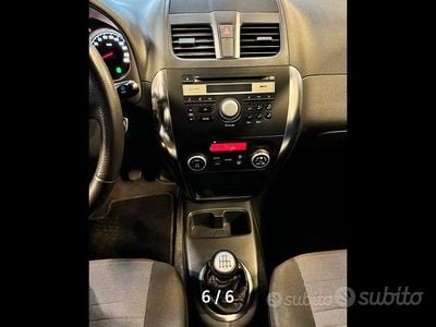 Usata Fiat Sedici 120 CV (88 kW) 2010 SUV