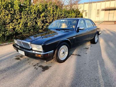 usata Jaguar XJ40 Daimler