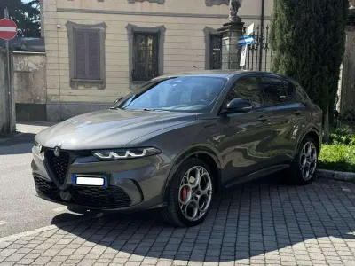 Usata Alfa Romeo Tonale Edizione Speciale 131 CV (96 kW) 2023 Grigio SUV