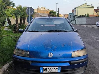 Usata Fiat Punto 80 CV (58 kW) 2001 Blu Utilitaria