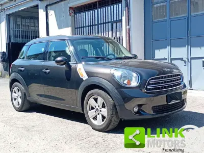 Usata Mini Cooper D Countryman Business 111 CV (81 kW) 2015 Bronzo SUV