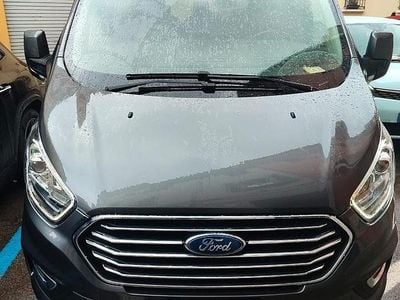 Usata Ford Tourneo Custom Titanium 131 CV (96 kW) 2021 Grigio Furgone