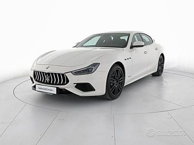Usata Maserati Ghibli 250 CV (183 kW) 2019 Bianco Berlina