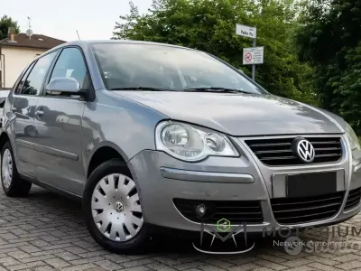 Usata VW Polo 75 CV (55 kW) 2006 Grigio Utilitaria
