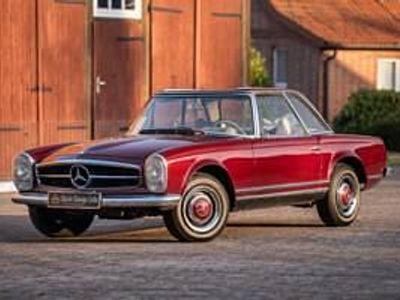Usata Mercedes 230 150 CV (110 kW) 1966 Rosso Cabrio