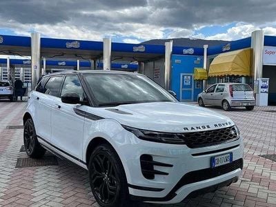 Käytetty Land Rover Range Rover evoque R-Dynamic 150 HP (110 kW) 2019 Katumaasturi