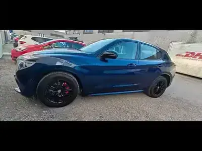 Usata Alfa Romeo Stelvio Executive 179 CV (131 kW) 2018 Bluazzurro SUV
