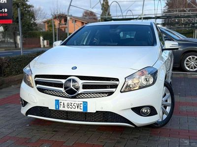Usata Mercedes A180 109 CV (80 kW) 2014 Bianco Berlina