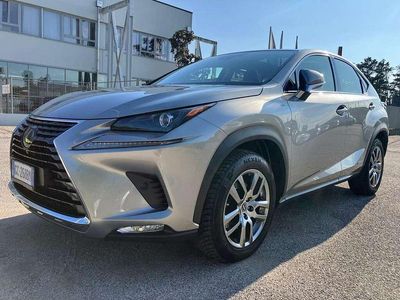 Lexus NX300h