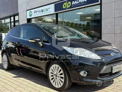 Usata Ford Fiesta Titanium 97 CV (71 kW) 2009 Nero Utilitaria
