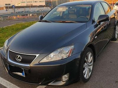 Usata Lexus IS220d 177 CV (130 kW) 2006 Grigio Berlina