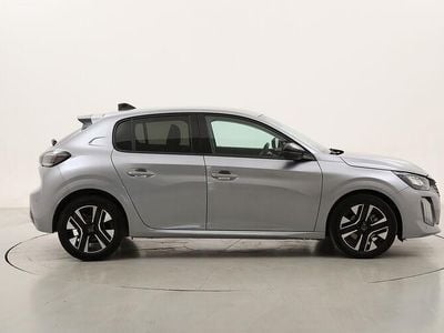 Usata Peugeot 208 Allure 101 CV (74 kW) 2025 Utilitaria