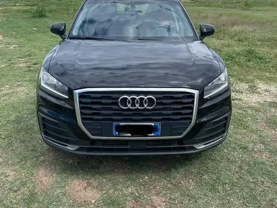 Usata Audi Q2 Business 116 CV (85 kW) 2017 Nero SUV