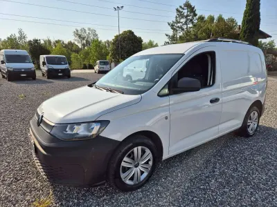 Usata VW Caddy 102 CV (75 kW) 2021 Bianco Monovolume