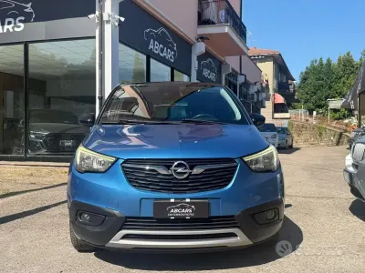 Usata Opel Crossland X Innovation 99 CV (72 kW) 2018 Blu SUV