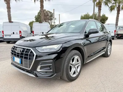 Usata Audi Q5 Advanced 163 CV (119 kW) 2022 Nero SUV