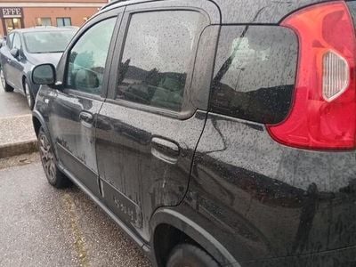 Usata Fiat Panda 4x4 95 CV (69 kW) 2016 Nero Utilitaria