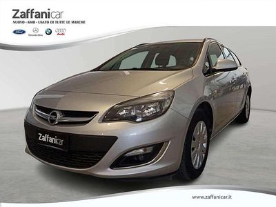 Usata Opel Astra 110 CV (80 kW) 2013 Argento Station wagon