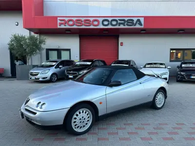Usata Alfa Romeo Spider Lusso 150 CV (110 kW) 1998 Argento Cabrio