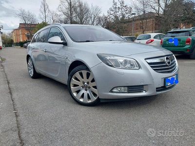 Usata Opel Insignia 160 CV (117 kW) 2010 Grigio Station wagon