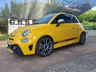 Usata Abarth 595 Turismo 165 CV (121 kW) 2019 Giallo modena Utilitaria