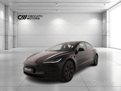 Usata Tesla Model 3 RWD 235 kW (320 CV) 2024 Nero Berlina