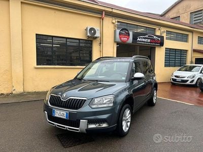 Usata Skoda Yeti GreenLine 105 CV (77 kW) 2015 Grigio SUV