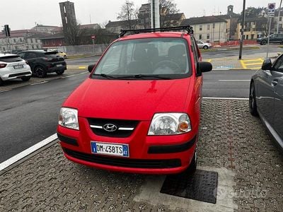Usata Hyundai Atos Active 59 CV (43 kW) 2005 Rosso Utilitaria