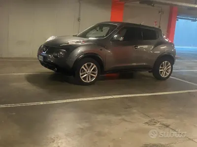 Usata Nissan Juke 110 CV (80 kW) 2012 Grigio SUV