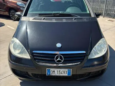 Usata Mercedes A180 Avantgarde 109 CV (80 kW) 2008 Nero Berlina
