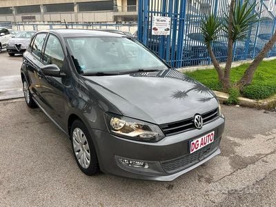 Gebraucht VW Polo 75 PS (55 kW) 2011 Grau Limousine