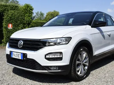 Usata VW T-Roc Style 116 CV (85 kW) 2018 Bianco / tetto nero SUV