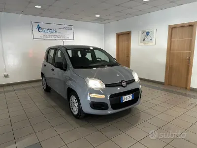 Occasion Fiat Panda Easy 69 ch (50 kW) 2020 Gris Citadine