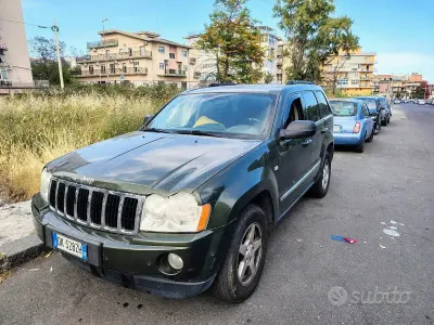 Usata Jeep Grand Cherokee Laredo 218 CV (160 kW) 2007 Verde SUV