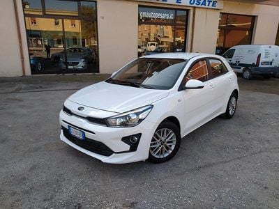 Usata Kia Rio Style 100 CV (73 kW) 2021 Bianco Berlina